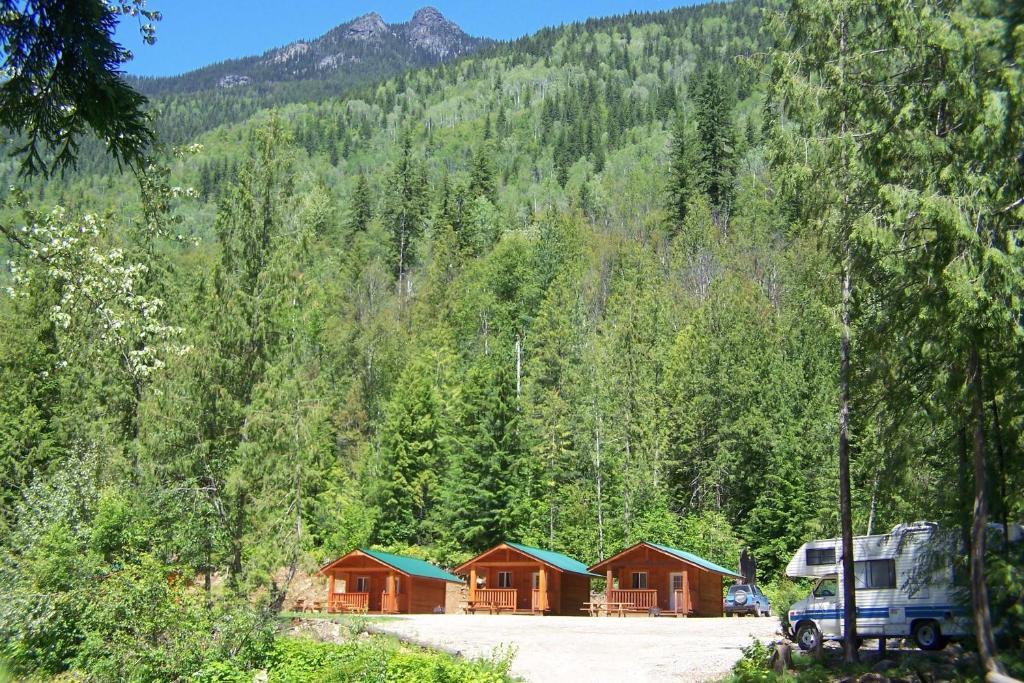 Noah'S Ark Campground Revelstoke Kamer foto