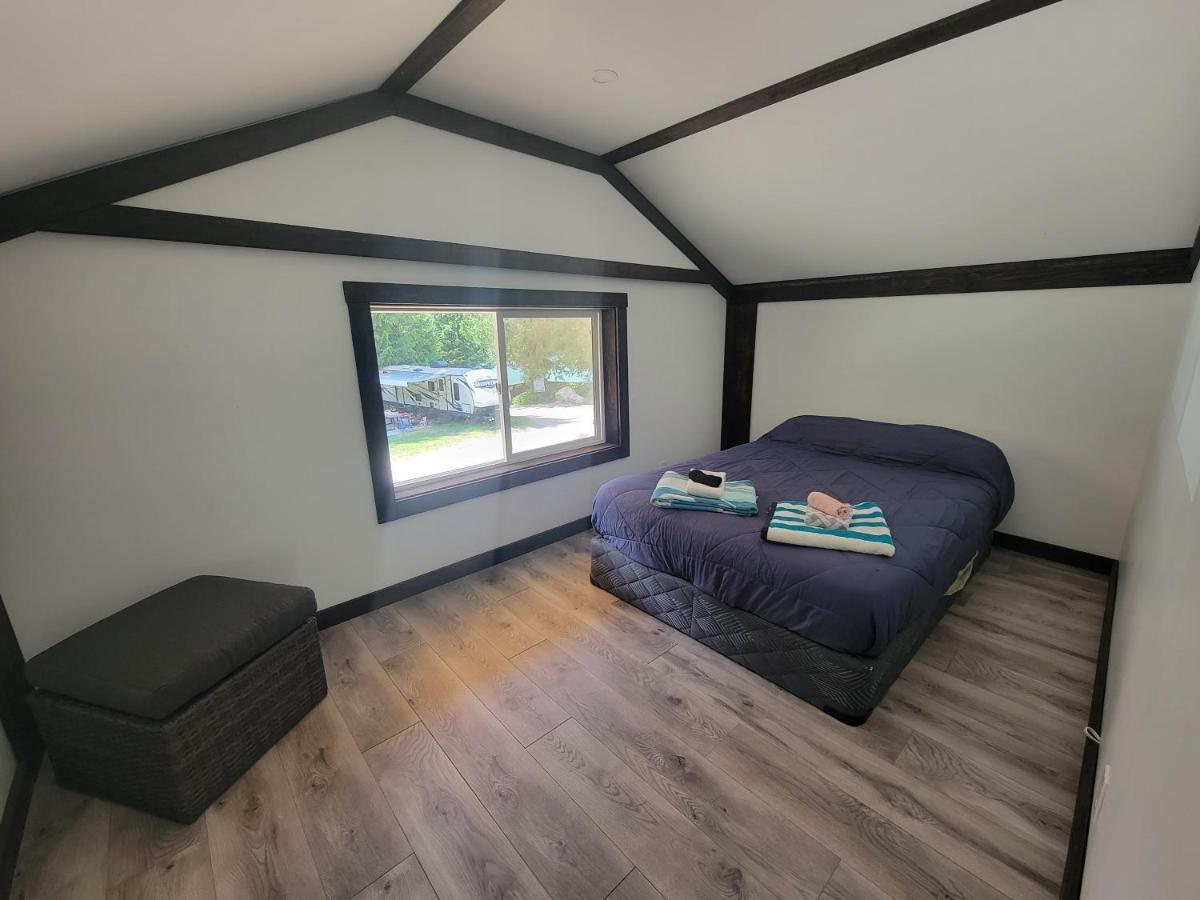 Noah'S Ark Campground Revelstoke Buitenkant foto