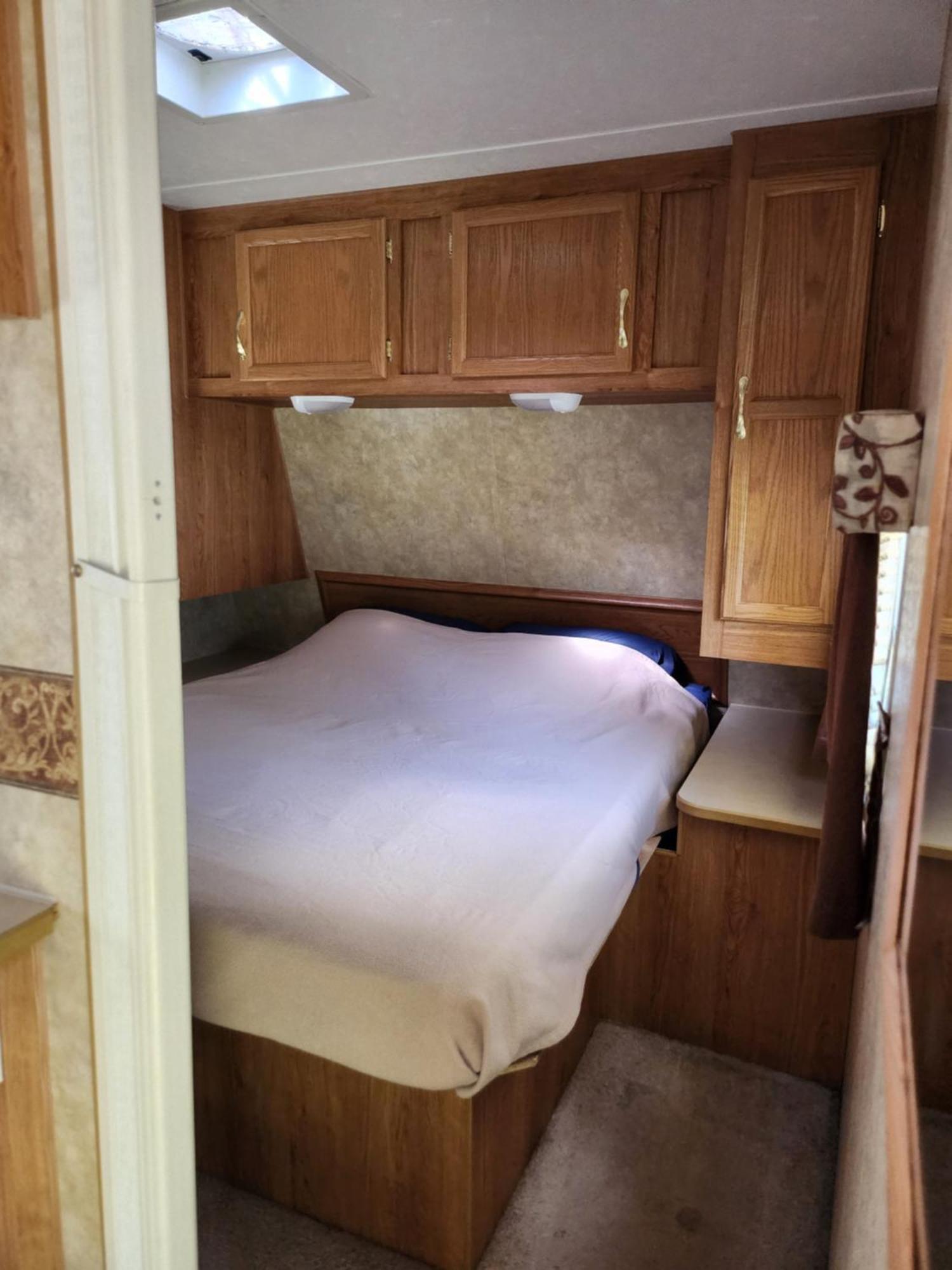 Noah'S Ark Campground Revelstoke Buitenkant foto